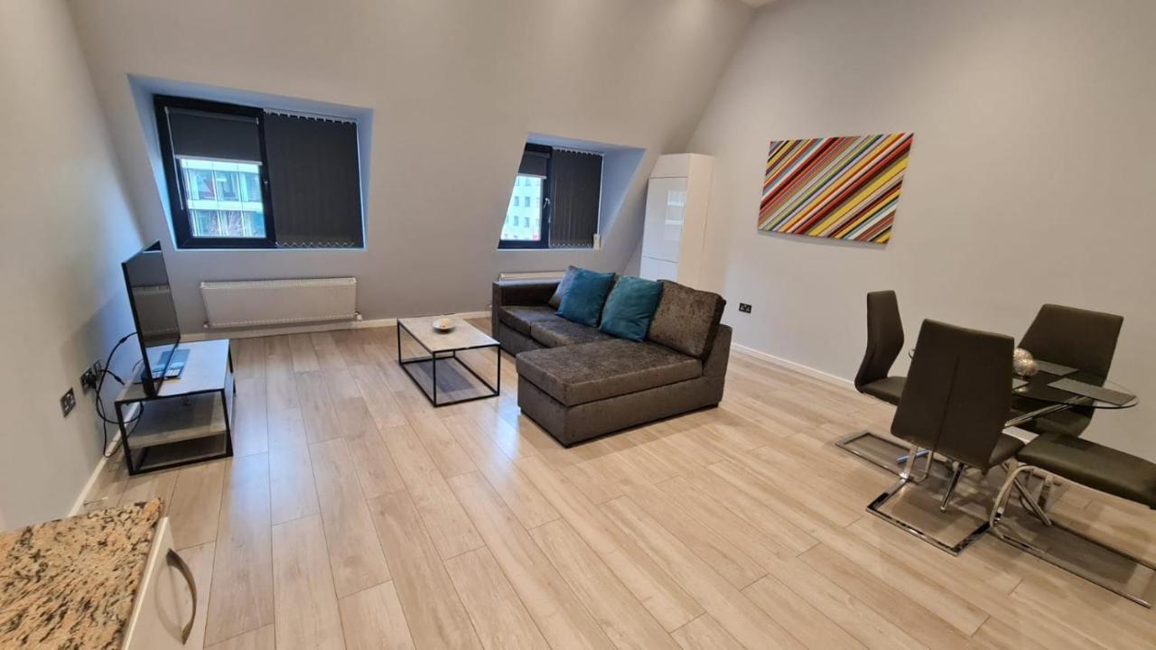 Apartment Zen Quality Flats: Cozy Heathrow *