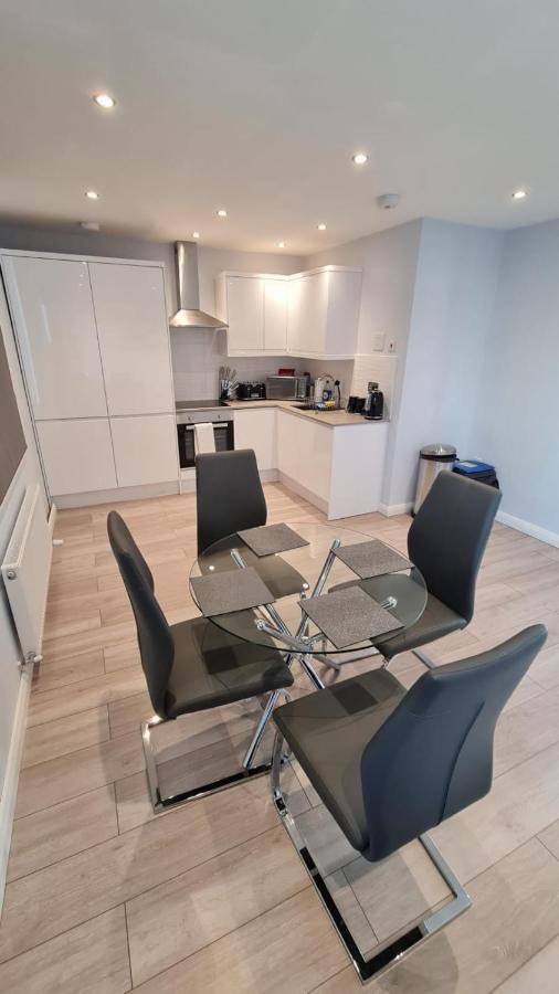 Apartment Zen Quality Flats: Cozy Heathrow *