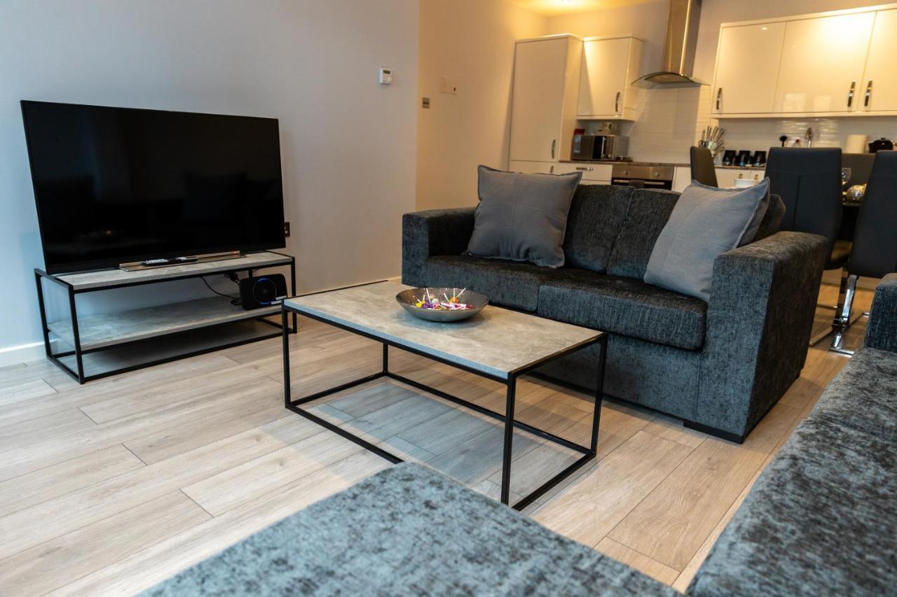 Apartment Zen Quality Flats: Cozy Heathrow Hounslow