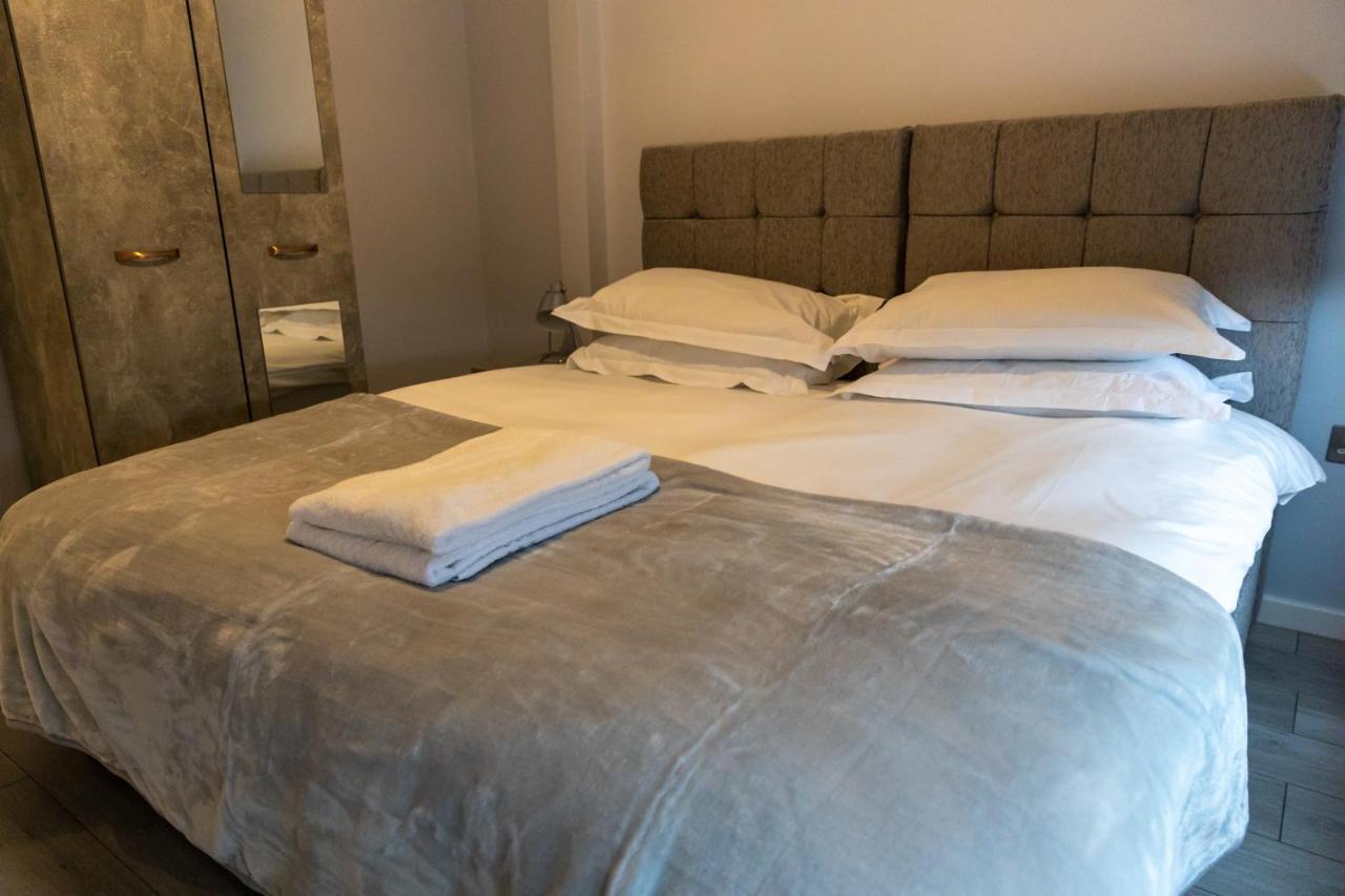 Apartment Zen Quality Flats: Cozy Heathrow