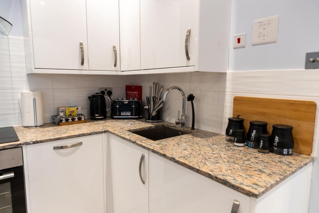 Apartment Zen Quality Flats: Cozy Heathrow
